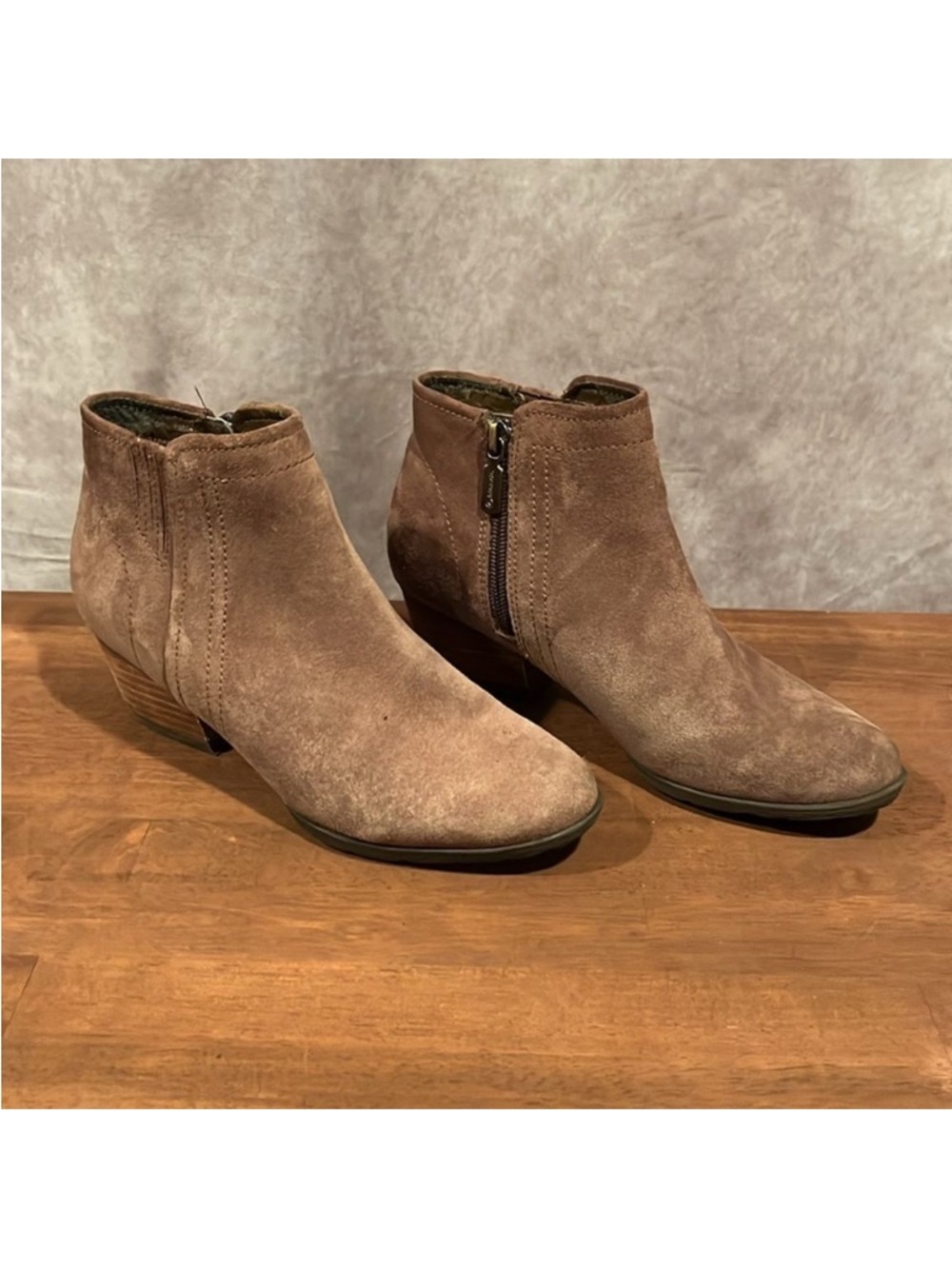 Blondo Valli Waterproof Ankle Bootie brown suede size 6.5